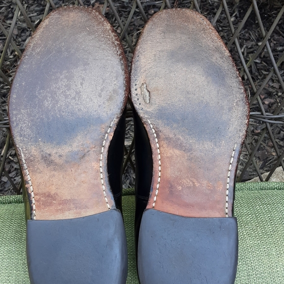 Johnston & Murphy Black Leather Dress Shoe size 9.5. - Picture 9 of 11